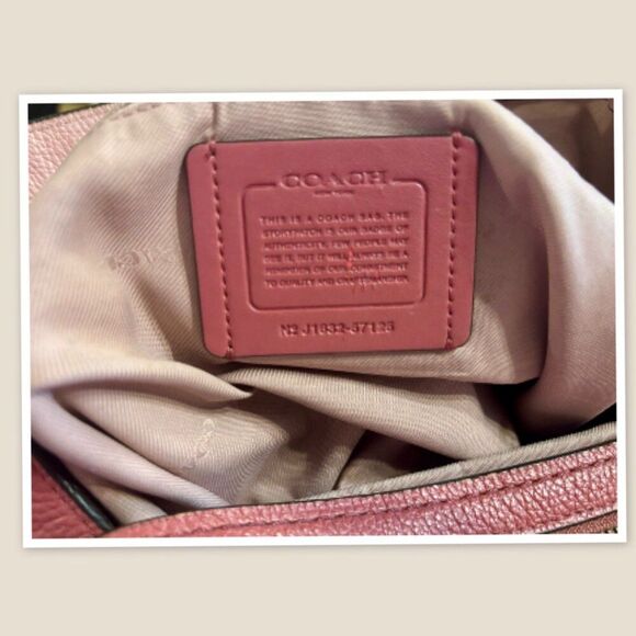 Coach Edie 31 Shoulder Leather Purse - Picture 6 of 11